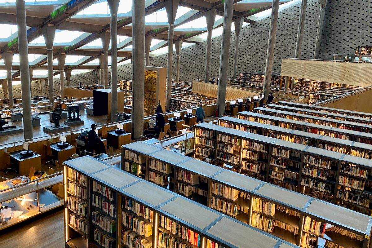 The impressive and modern design of the library of Alexandria